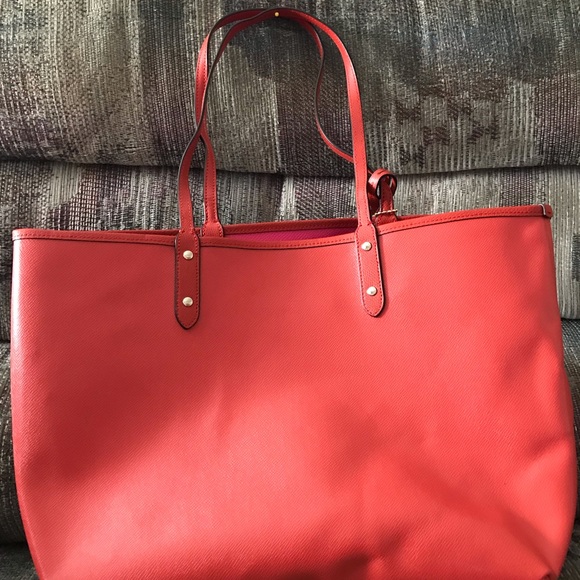 Coach Salmon and fuchsia reversible tote. - Picture 4 of 10